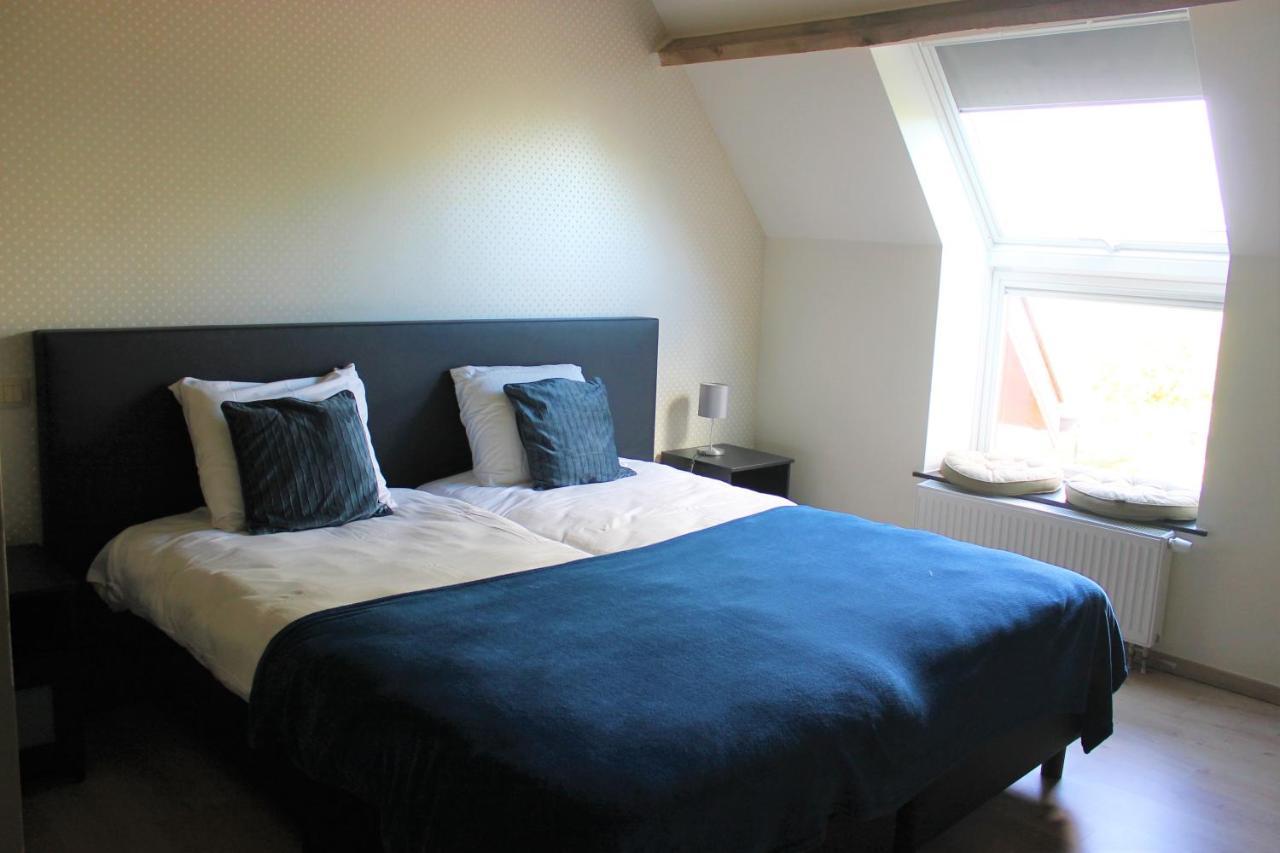 De Blauwe Hoeve Zwijndrecht ภายนอก รูปภาพ